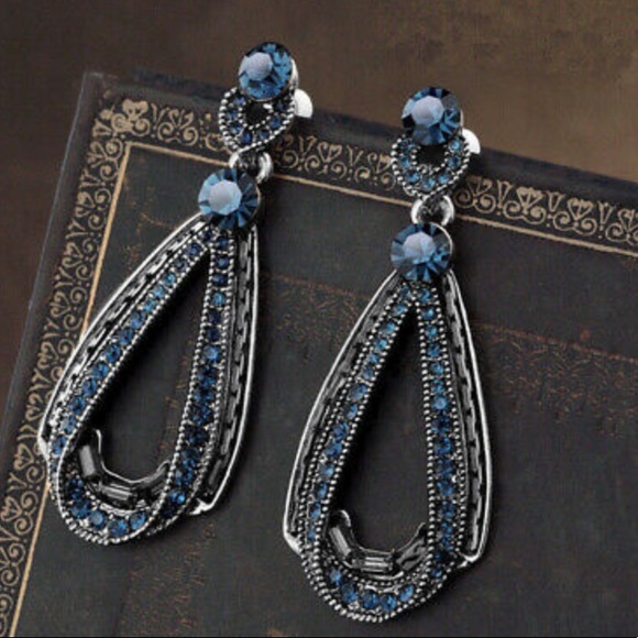 925 Sterling Silver Earrings Blue Sapphire - Picture 2 of 5